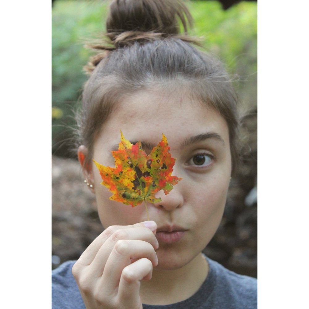 Meet your Posher, Lara